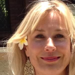 Meet your Posher, Monique